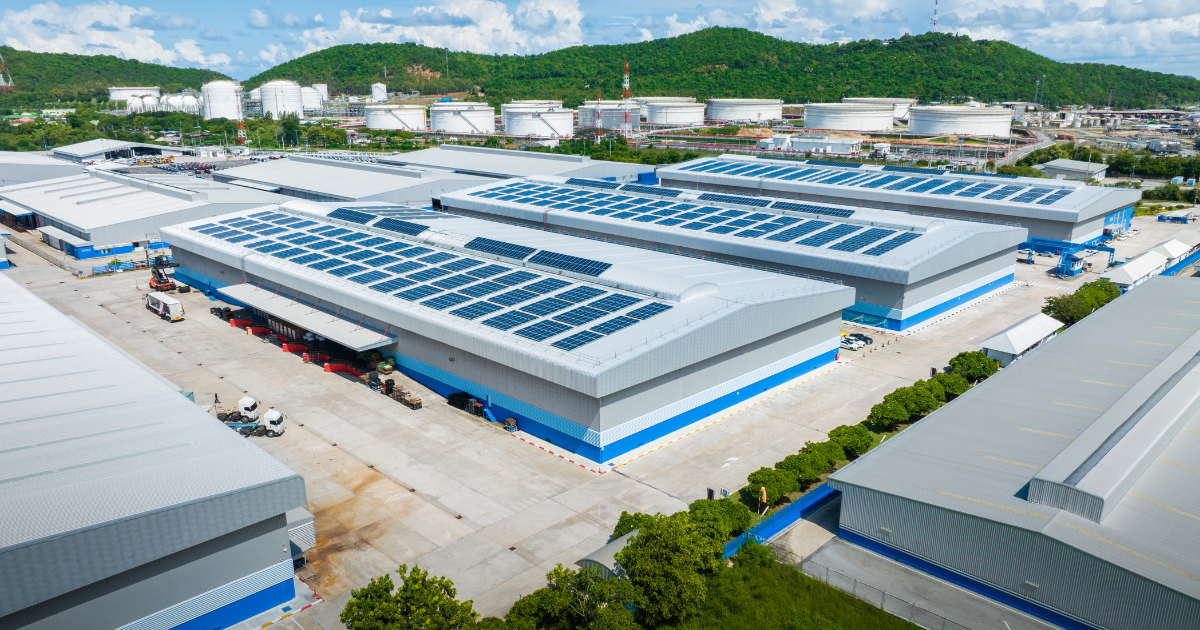Industrial roofing Detroit auto plant with durable flat roof system for heavy manufacturing facilities
